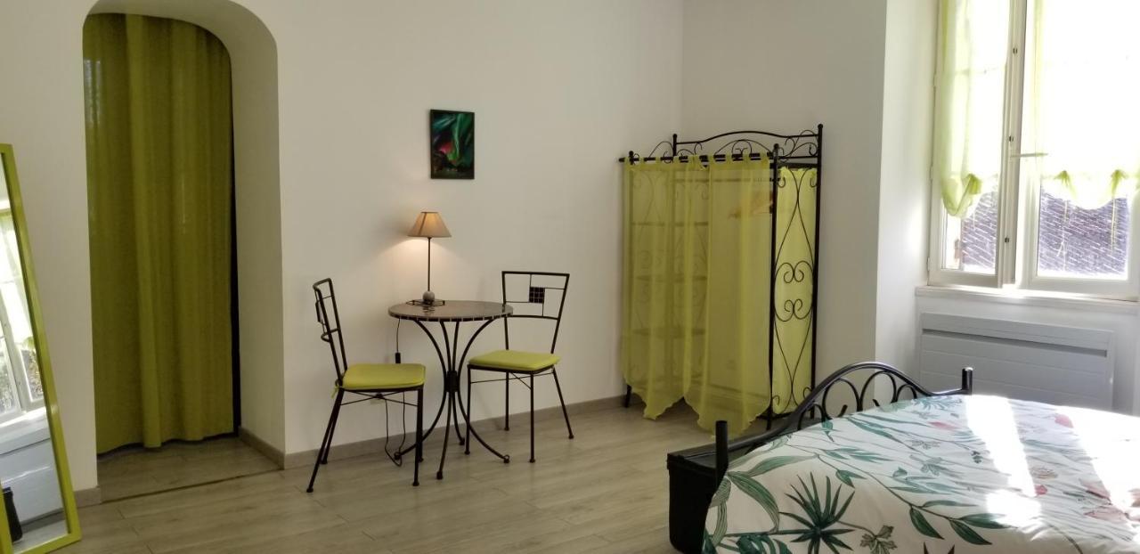 Vila Moulin De L'Hoste Larzac Exteriér fotografie